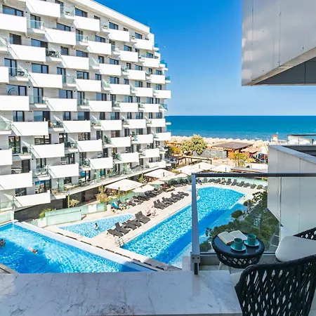 Scorpios - Infinity Pool & * Năvodari