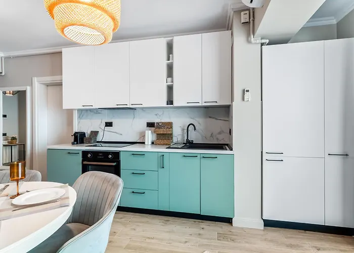 Scorpios - Infinity Pool & Apartament Năvodari