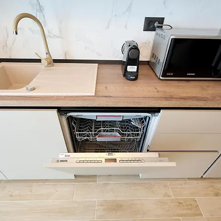 Scorpios - Infinity Pool & * Năvodari