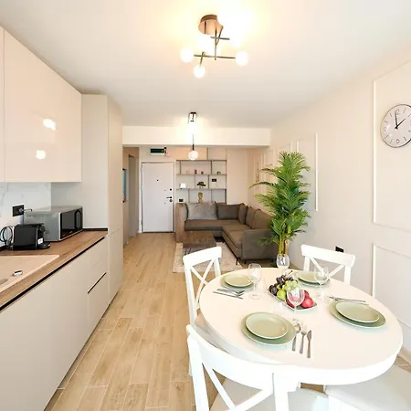 Appartement Scorpios - Infinity Pool & Năvodari