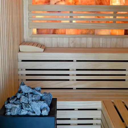 Apartment Namos In Infinity Pool & Spa Resort