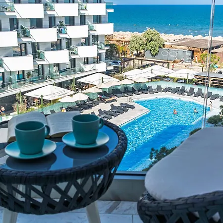 Namos In Infinity Pool & Spa Resort *