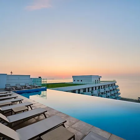 Apartment Namos In Infinity Pool & Spa Resort Navodari