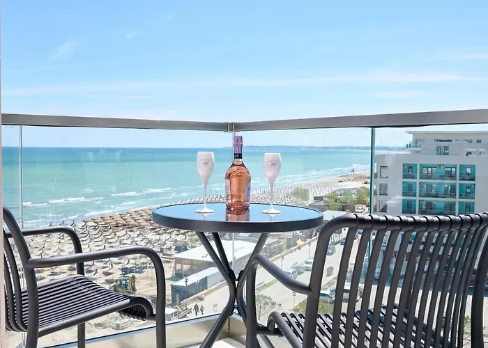 Scorpios - Infinity Pool & Apartment *