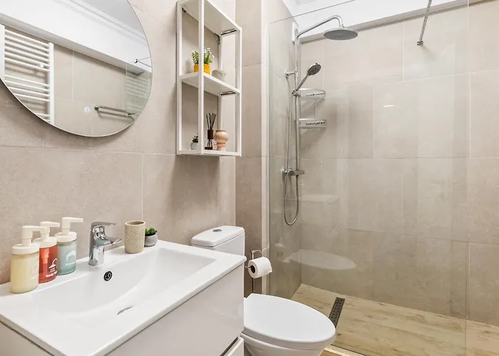 Scorpios - Infinity Pool & Apartment *